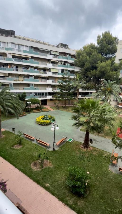 Piso Acogedor Fortuny Salou Esterno foto